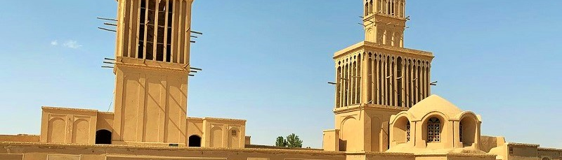 Къщата „Агахзаде“ в Абаркух — единственият двуетажен вятърник в света